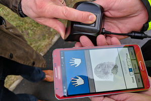 Fingerabdruck-Scanner: Verdächtige blitzschnell entlarvt (Foto: gov.uk)
