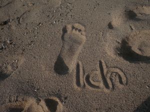 Ich: Mehr Selbstwertgefühl heilt die Psyche wieder (Foto: pixelio.de, Ich) Ich: Mehr Selbstwertgefühl heilt die Psyche wieder (Foto: pixelio.de, Ich)