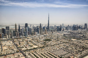 Dubai: Krise am Immobilienmarkt ebbt bald ab (Foto: Tim Reckmann/pixelio.de)
