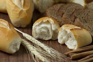 Geteiltes Brot (Foto: pixabay.com)