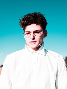 Androgyn: Ein neuer Name kann wichtig sein (Foto: Ben Weber, unsplash.com)