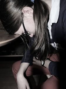 Verzweifelt: Mädchen in den USA denken an Suizid (Foto: pixelio.de, CFalk)