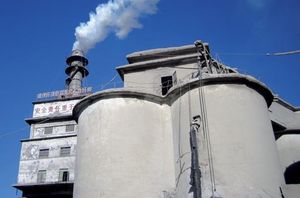 Zementwerk: Das stößt viel CO2 aus (Foto: Kåre Helge Karstensen, sintef.no)