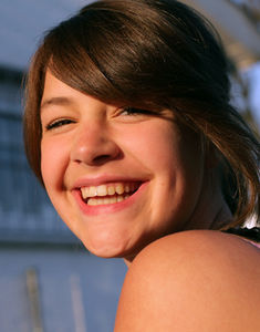 Mädchen: HPV-Impfung doch sicher (Foto: pixelio.de, Rainer Sturm)