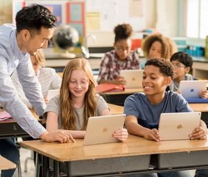 Schüler mit iPads: Apple erleidet Schlappe gegen vzbv (Foto: apple.com)