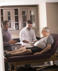 Senior: Bewegungsmangel ist sehr ungesund (Foto: JD Howell, mcmaster.ca)