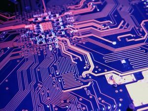 Elektronik: Researcher erzielen Druchbruch (Foto: urulaia, pixelio.de)