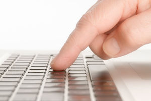 Symptome googeln: Nicht immer schlecht (Petra Bork, pixelio.de) Symptome googeln: Nicht immer schlecht (Petra Bork, pixelio.de)