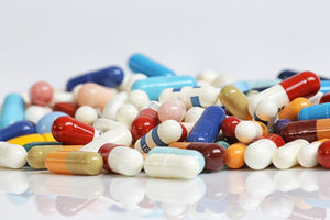 Pillen: Pharmariesen nutzen Steueroasen gezielt (Foto: pixelio.de, Tim Reckmann)
