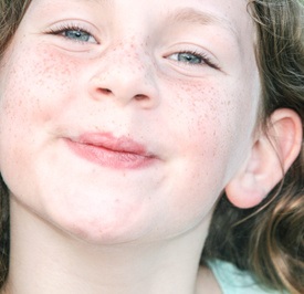 Mädchen: Mundflora gibt Aufschluss über Adipositas (Foto: wolla2/pixelio.de)