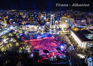 Tirana, Albanien - Eine Metropole im Aufschwung