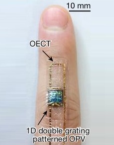 Neuer Hightech-Sensor: Gerät zeichnet Impulse zuverlässig auf (Foto: riken.jp) Neuer Hightech-Sensor: Gerät zeichnet Impulse zuverlässig auf (Foto: riken.jp)