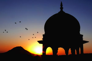 Sonnenuntergang: Indien bleibt Schmiergeldland (Foto: Rosel Eckstein/pixelio.de)