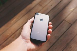 iPhone: Lebensdauer vergleichsweise lang (Foto: Noah Silliman, unsplash. com)