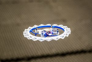 Origami-Gürtel schützt Drohnen vor Abstürzen (Foto: liverpool.ac.uk)