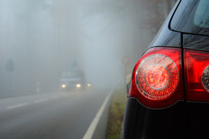 Starker Nebel: Autonome Fahrzeuge haben Probleme (Foto: Rainer Sturm/pixelio.de)