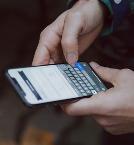 Smartphone: Ohne Handy geht fast nichts mehr (Foto: freestocks, unsplash.com)