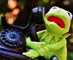 Am Telefon: viele Angestellte immer erreichbar (Foto: pixabay.com, Alexas_Fotos)