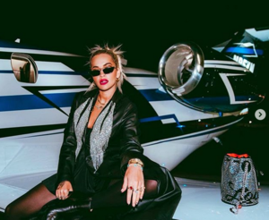 Sängerin Rita Ora auf Instagram bekam einen Brief (Foto: instagram.com)