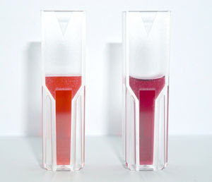 13-nm-Goldnanopartikel vor (links) und nach Funktionalisierung (Foto: tuwien.at)