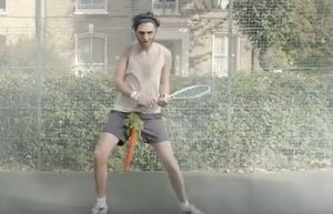 Werbung: PETA appelliert an Männerwelt (Foto: youtube.com, Screenshot)