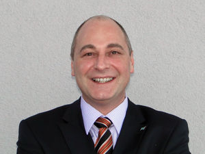Karsten Becker erweitert Geschäftsführung der FIS-iLog GmbH (Foto: FIS)