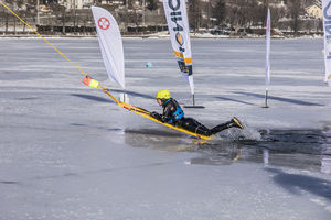 Versuch einer Eisbergung mit einer Drohne (Foto: Studio Kopfsache)