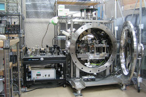 Hochempfindliches Messsystem für das Schwerefeld (Foto: Masaki Ando)