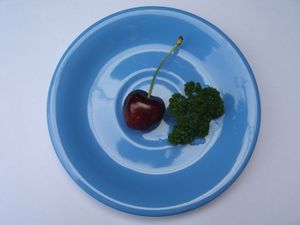 Kirsche mit Petersilie: Mütter öfter depressiv (Foto: pixelio.de, Lizzy Tewordt)