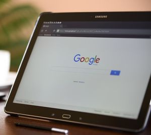 Google: geändertes Suchverhalten von Kunden (Foto: pixabay.com/PhotoMIX-Company)