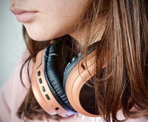 Kopfhörer: Millennials lieben Audioinhalte (Foto: pixabay.com, sweetlouise)