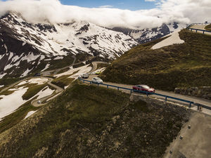 Zielankunft am Großglockner (© IONICA/Studio Kopfsache)