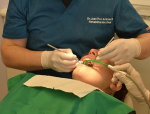 Zahnarzt: Wurzelbehandlung nicht so schlimm (Foto: pixabay.com, pololofreack30)