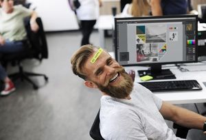 Glücklich im Job: Gehalt ist nicht entscheidend (Foto: pixabay.com, rawpixel)