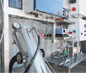 Im Labor: Nahrung aus Mikroorganismen-Produktion hergestellt (Foto: lut.fi) Im Labor: Nahrung aus Mikroorganismen-Produktion hergestellt (Foto: lut.fi)