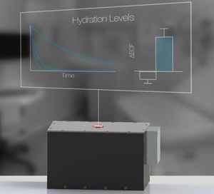Gerät misst Wassergehalt im Körper (Foto: mit.edu, Lina Colucc, Andrew Hall)