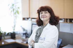 Julia Ljubimova: Krebs im Gehirn effektiver bekämpfen (Foto: cedars-sinai.org)