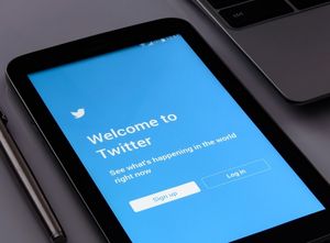 Twitter: Regeln gegen Betrug (Foto: pixabay.com, PhotoMIX-Company)