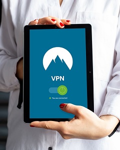 Legales VPN: Ein Rezept gegen hohe Abo-Kosten (Foto: Madskip, unsplash.com)