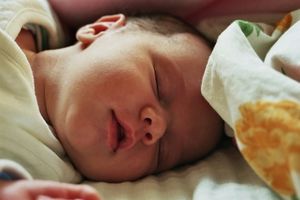 Genetische Signale beeinflussen das Wachstum von Babys (Foto: ich, pixelio.de)