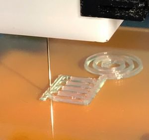 3D-Drucker appliziert Nanocellulose-