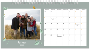 Tischkalender groß mit persönlichen Einträgen (© smartphoto)
