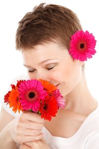 Riechen: Düfte lenken Verkaufsverhalten (Foto: PublicDomainPictures/pixabay.com)