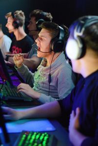 E-Sport bedeutet Stress für Teilnehmer (Foto: unsplash.com, Anthony Brolin)