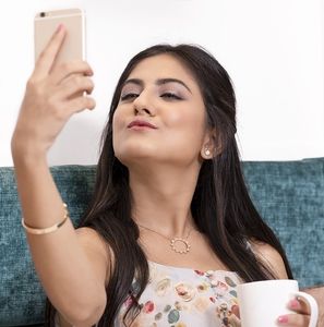Sexy Selfie: Dahinter stecken oft Statusängste (Foto: gracinistudios/pixabay.de)