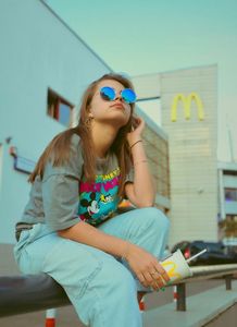 McDonald's: Werbung für Teens verlockend (Foto: unsplash.com, Max Titov)