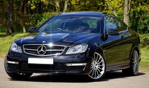 Mercedes-Benz: Gewinneinbruch bei Daimler (Foto: pixabay.com, MikesPhotos)