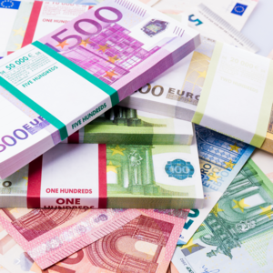 Es geht um viel Geld (Copyright: Shutterstock)