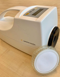 Stallluftsammler aus Göttingen für den Bakteriennachweis (Foto: sartorius.com)