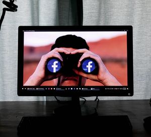 Facebook: User-Daten haben einen Preis (Foto: unsplash.com, Glen Carrie)